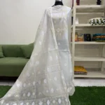 হাতের তাতে তৈরী সেমি মসলিন জামদানি থ্রি পিস (Code-414)